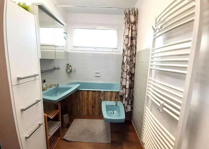 Apartment Spacieux Pour 4 Personnes A 1700m Avec Balcon, Acces Direct Aux Pistes Et Equipements Complets. - Fr-1-457-290